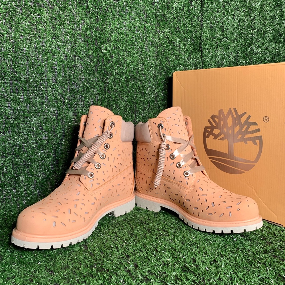NEW TIMBERLAND WOMEN'S ICE CREAM 6” PREM WP BOOT - Picture 6 of 8